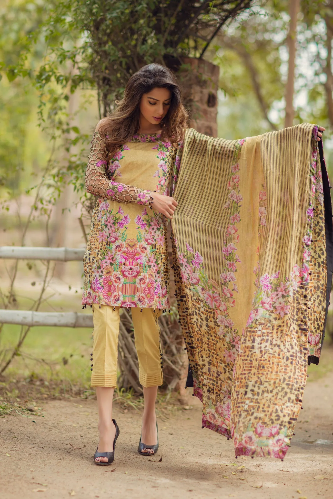 Noor by Saadia Asad - Spring/Summer Lawn Collection – Wild Safari