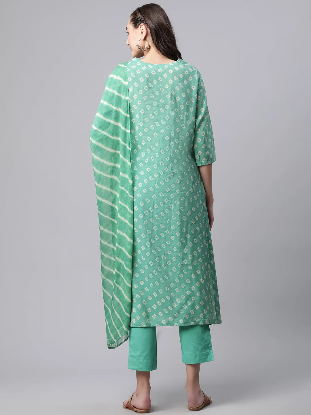 Women Green Floral Print Chanderi Silk Kurta Set