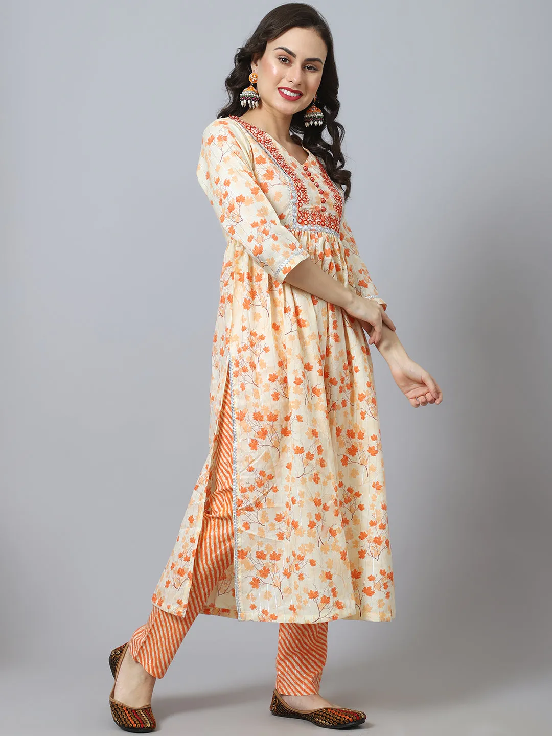 Women Orange Maple Leaf Printed Kurta With Patra Embroidery