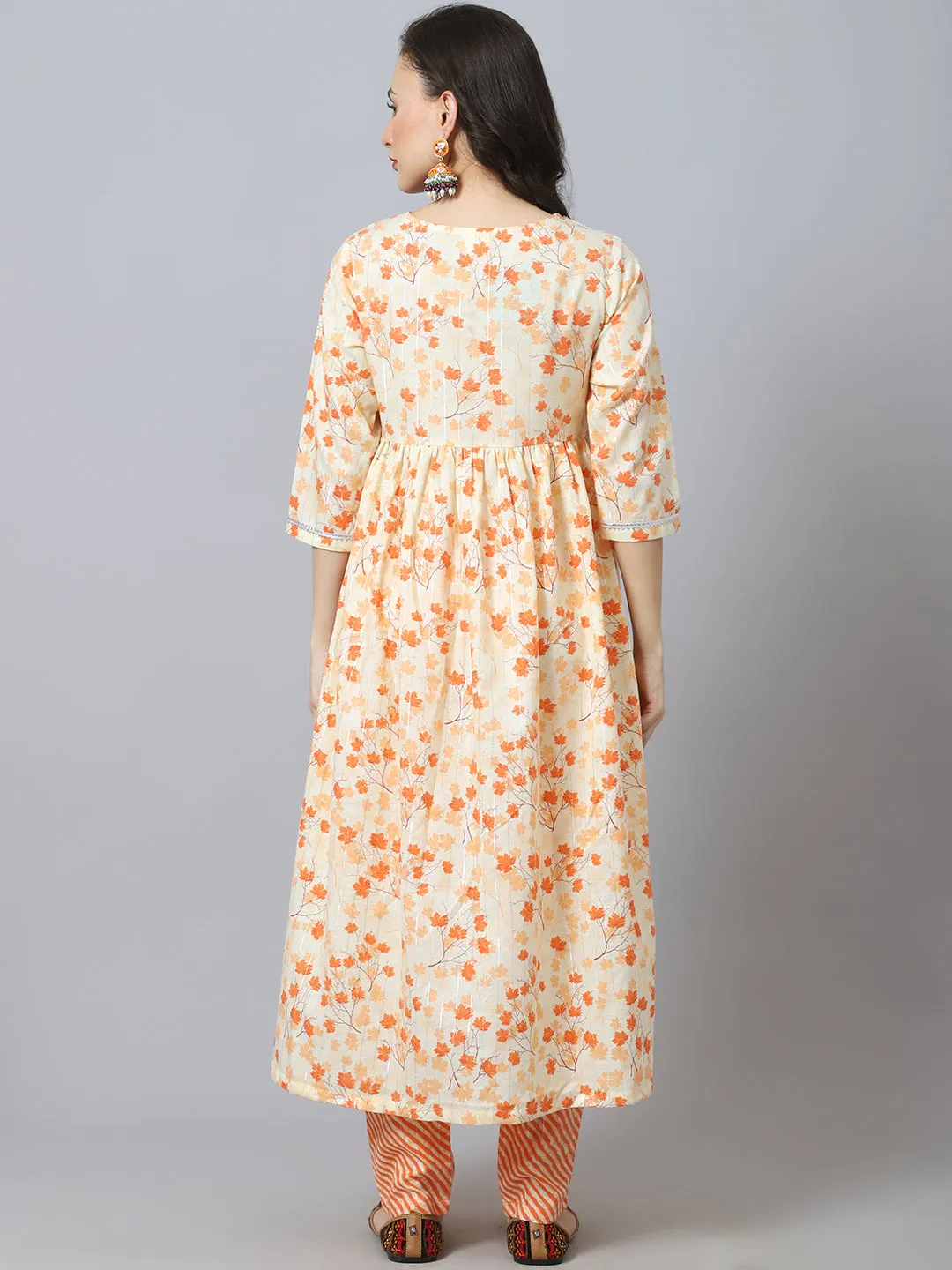 Women Orange Maple Leaf Printed Kurta With Patra Embroidery